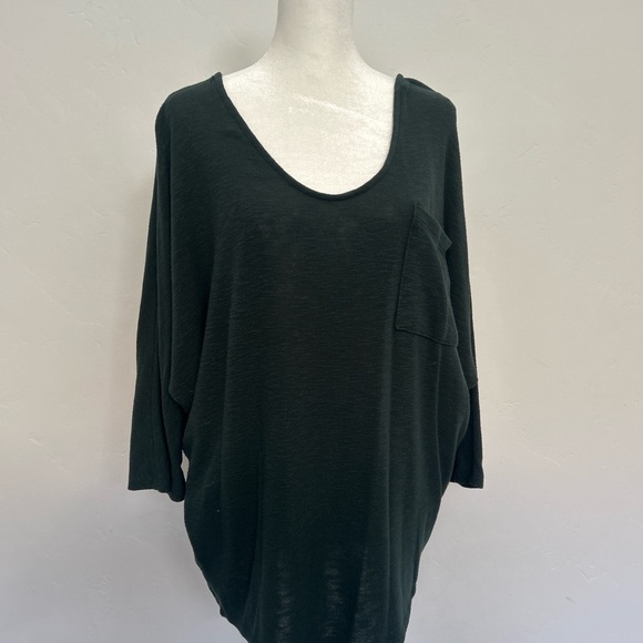 Laila Jayde Tops - Laila Jayde Womens Top Size L Green Dolman Sleeve Pocket V Neck